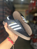 Tênis Adidas Sampa