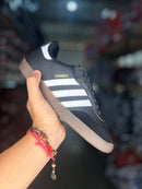 Tênis Adidas Sampa