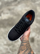 TÊNIS NIKE AIR FORCE BLACK/WHITE