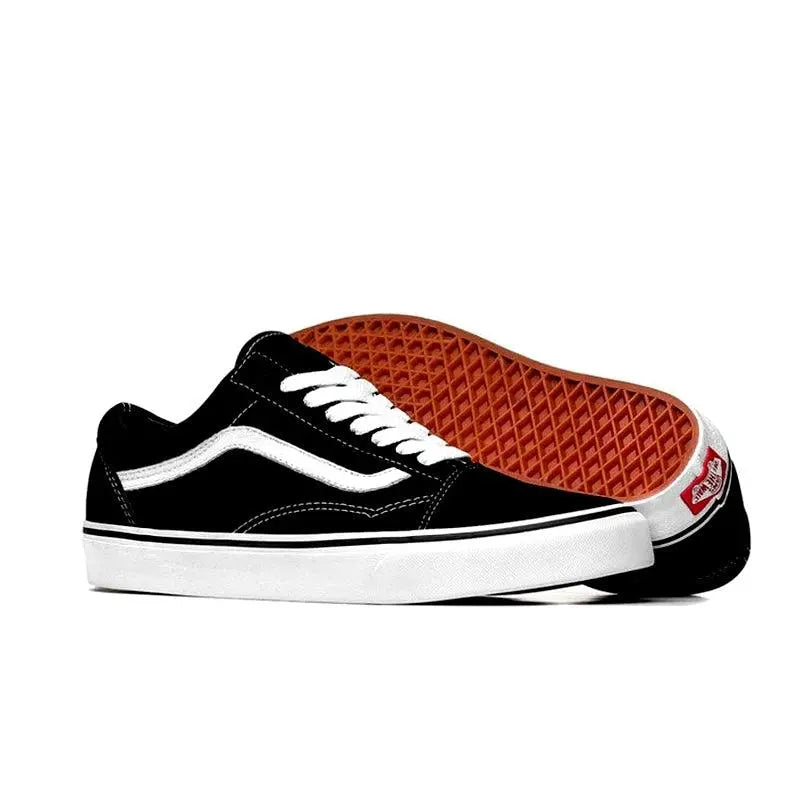 Compre 1 leve 2 - TÊNIS VANS CLASSIC OLD SKOOL