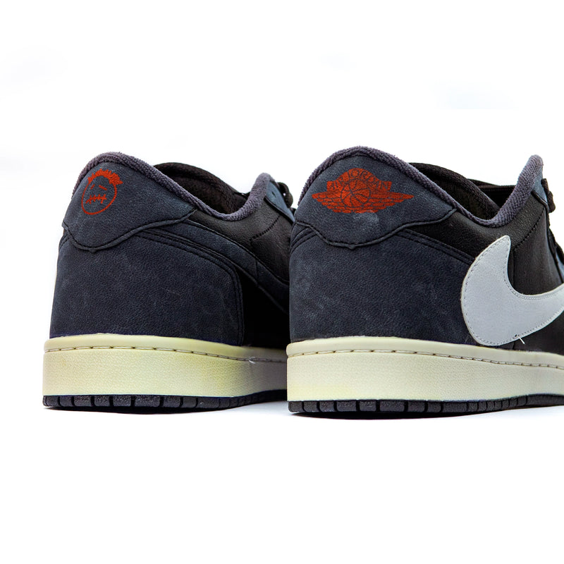 Air Jordan Low Travis Scott - Cinza/Preto