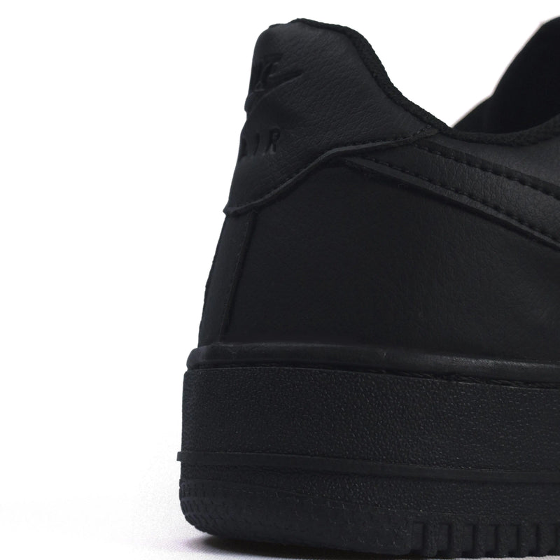 Kit Air Force Preto + Air Force Branco [COMPRE 1 LEVE 2] Grade Alta 44 ao 49