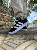 Tênis  Adidas Campus