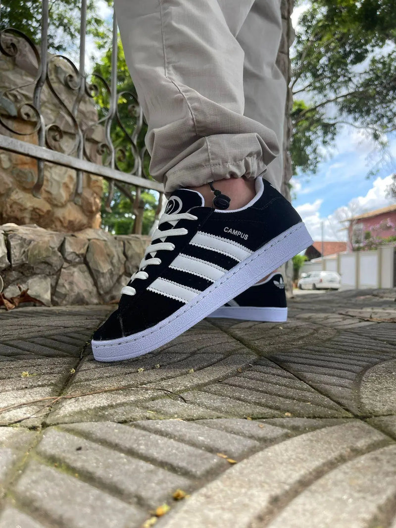 Tênis  Adidas Campus