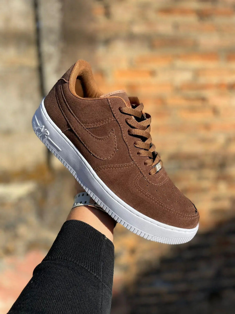 Tênis Air Force  One  Camurça
