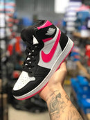 Tênis Air Jordan 1 Preto Rosa