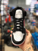 Tênis Air Jordan 1 Preto Rosa