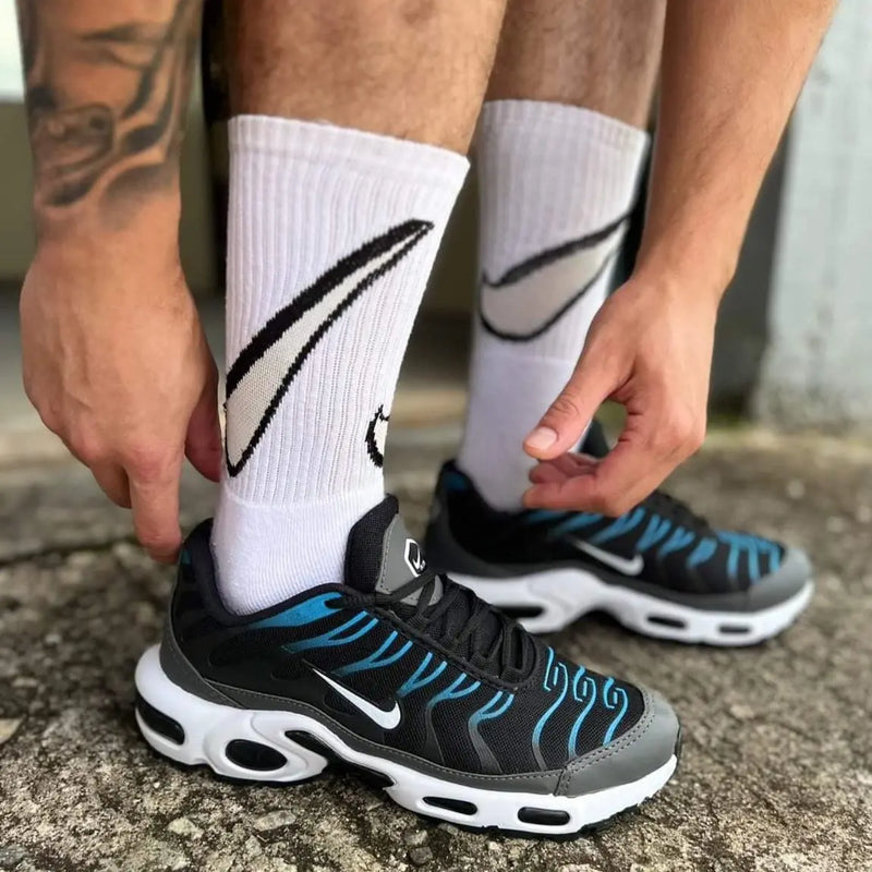 Tênis Air Max TN Plus Preto Azul 1 (EDIÇÃO LIMITADA) Calçados Store Raga