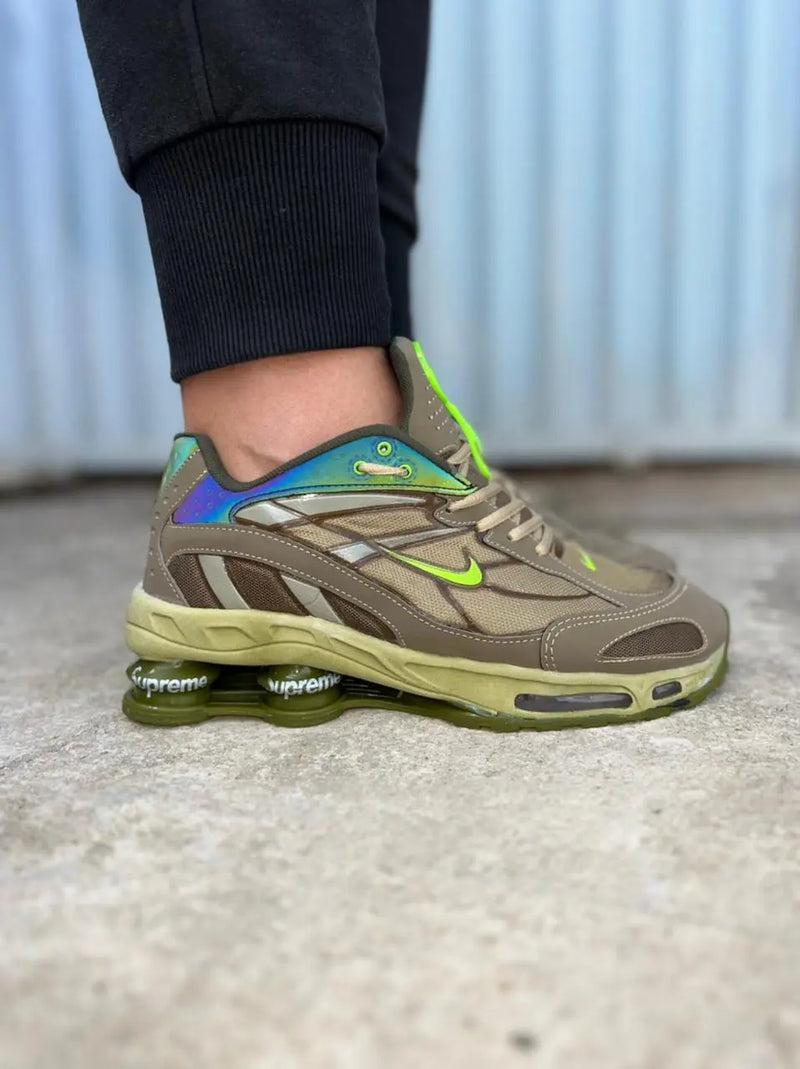 Tênis Shox R4 Supreme Refletivo Calçados Store Raga