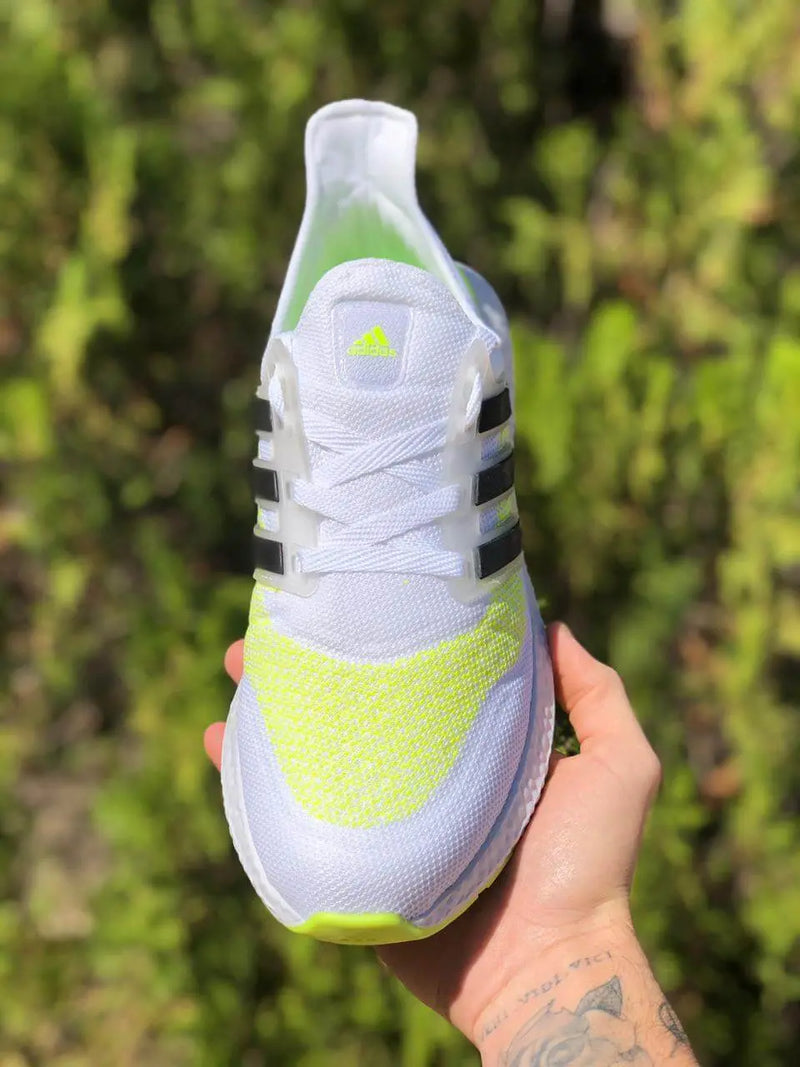 Tênis Ultra Boost Calçados Store Raga