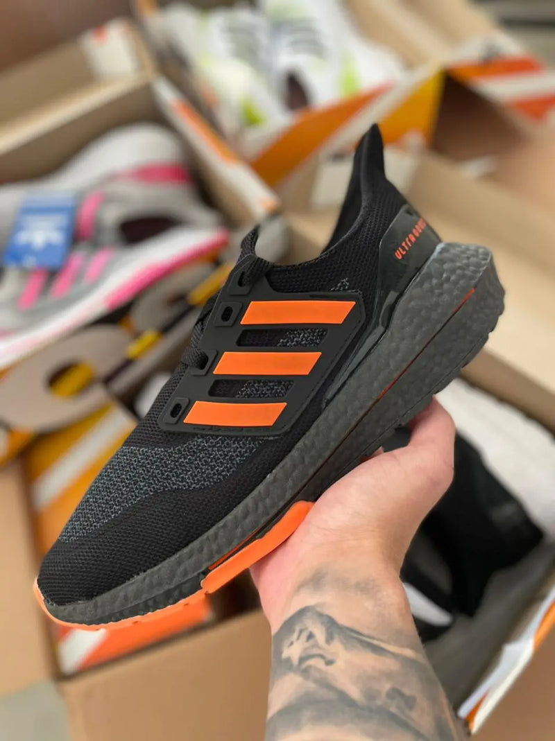 Tênis Ultra Boost Calçados Store Raga