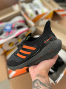 Tênis Ultra Boost Calçados Store Raga