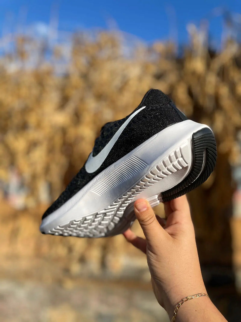 Tênis Zoom Running Preto Branco Calçados Store Raga