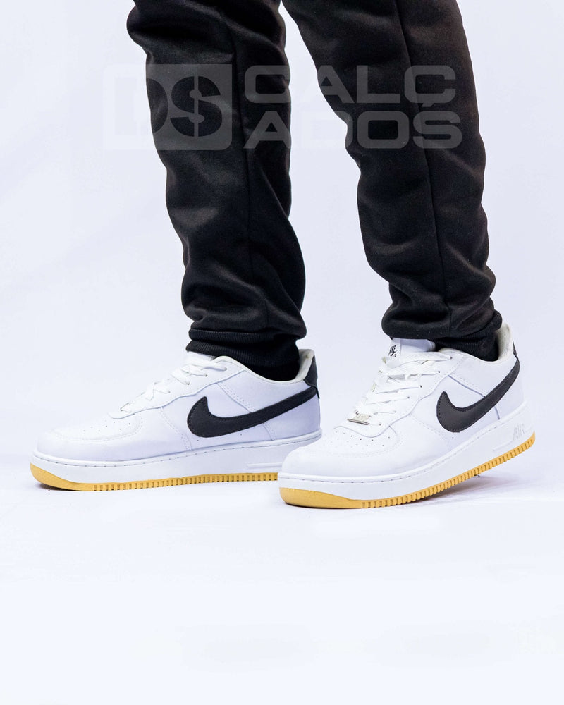 Air Force 1 Branco Sola Marrom