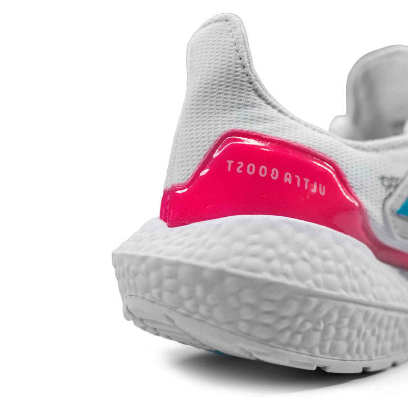 Ultra Boost 22 Feminino - Branco/Azul